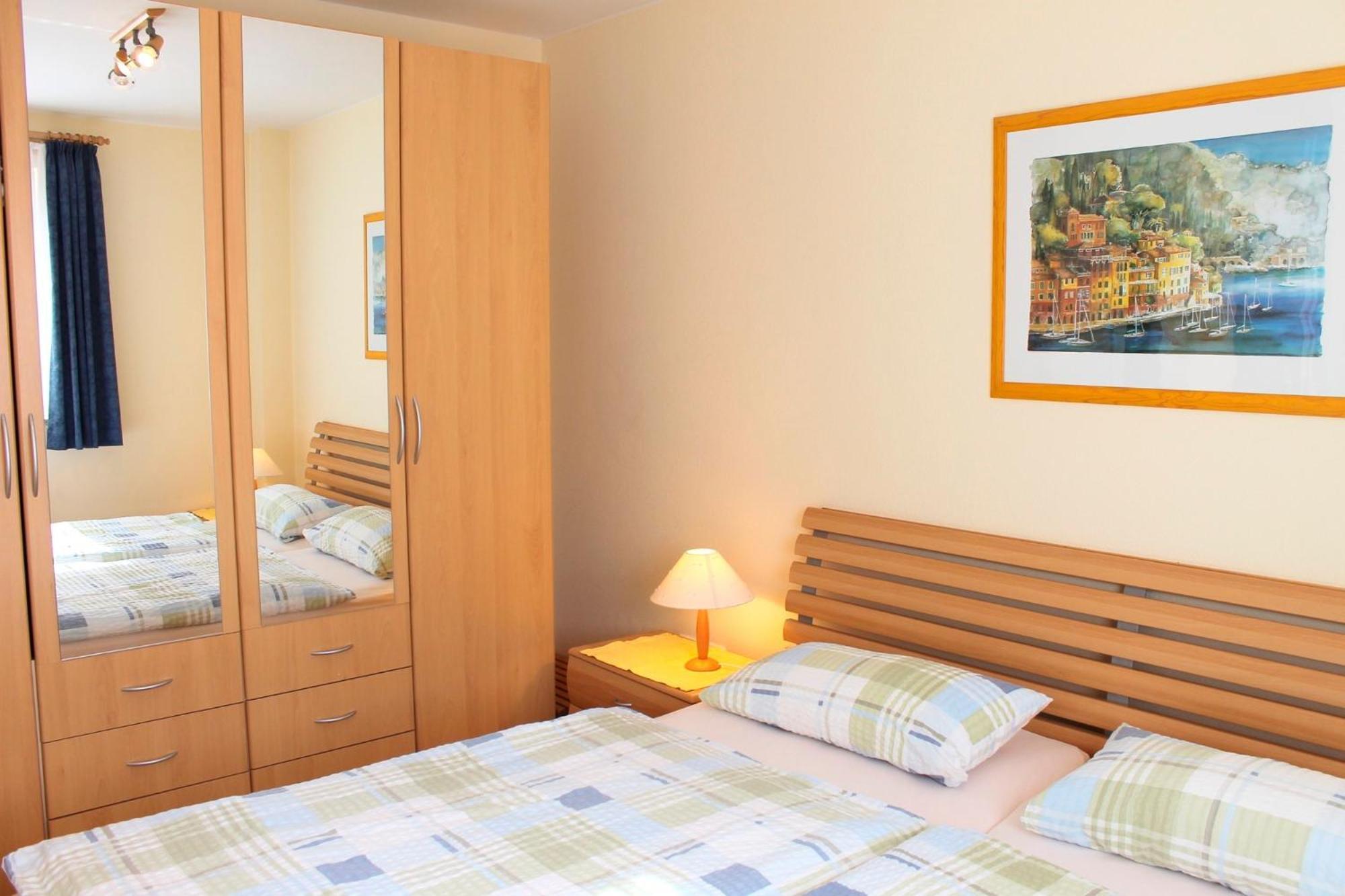 Residenz Am Kurpark - Whg 12 - Familienfreundliche Wohnung, Strandnah Und Zentral Gelegen, Wlan เกรอมิทซ์ ภายนอก รูปภาพ